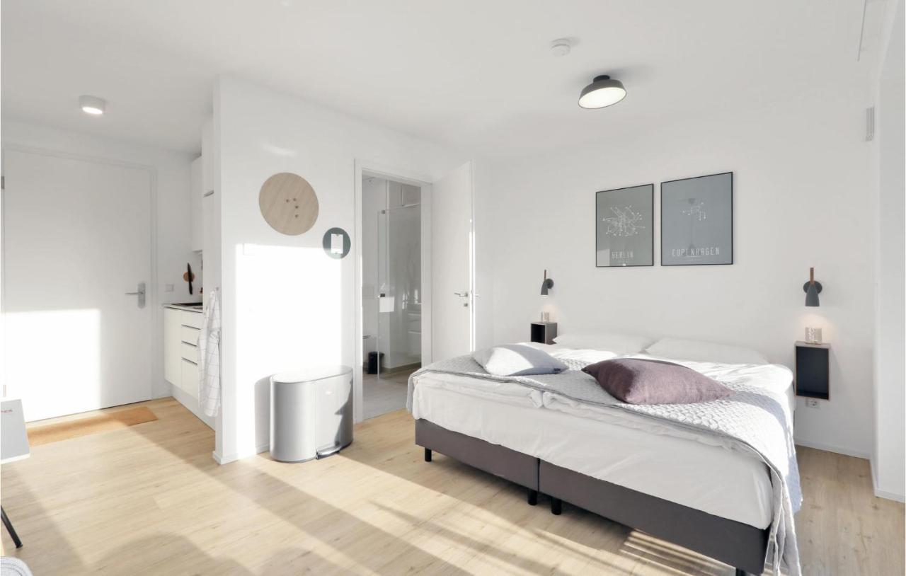 Gorgeous Apartment In Lembruch-Duemmer See Exterior photo